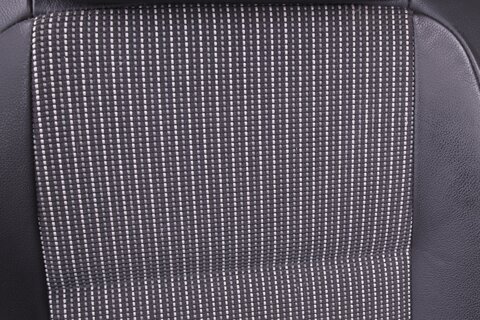 Sedadlo zadní pravé 5J7883806BHVGV