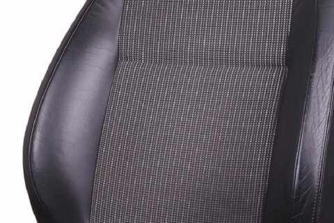 Sedadlo spolujezdce mechanické 5G0881405GJXHO