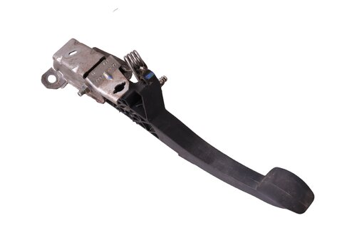 Spojkový pedál 8200590247