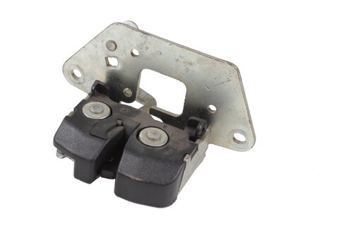 Zámek zavazadlového prostoru bez servomotorku