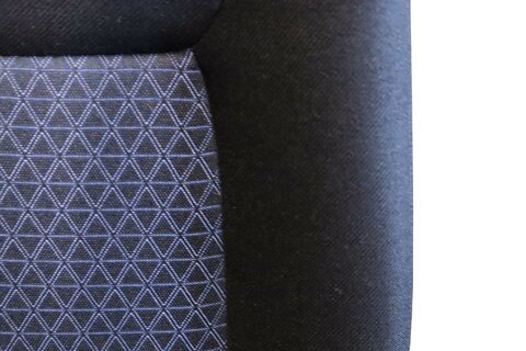 Sedadlo druhé řady střed 6M21-64012-BA1EBS