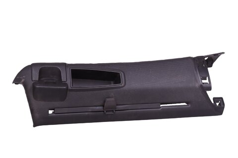 Levé zadní obložení sloupku 8335T0