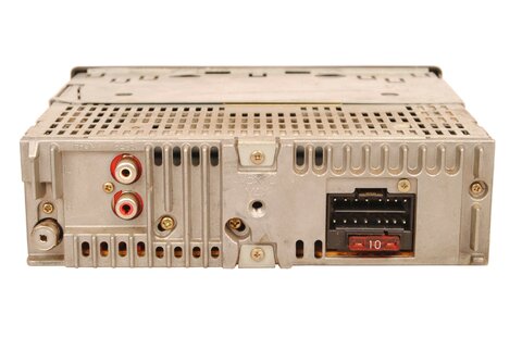 Autorádio  (MP3, WMA, AUX,CD) univerzální