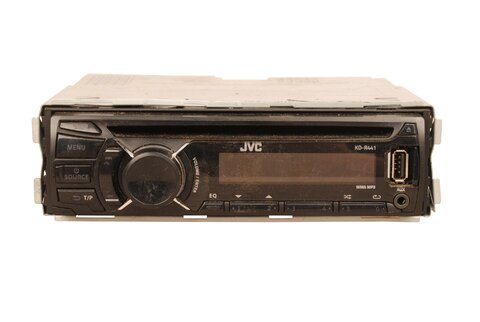 Autorádio  (CD, WMA,MP3,USB) univerzální