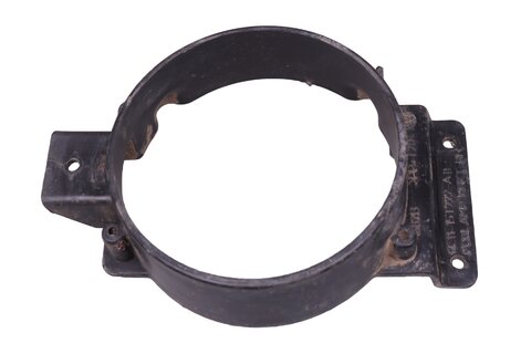 Držák mlhového světla pravý 6C11-15T222-AB