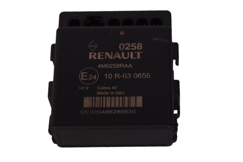 Řídící jednotka k parkovacímu asistentu PDC 8201373014