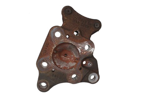 Rejdový čep zadního kola levý L