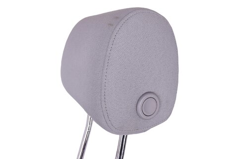 Opěrka hlavy přední levá 7L6881901S7E5