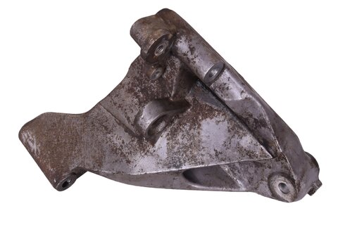 Držák motoru levý 076199307