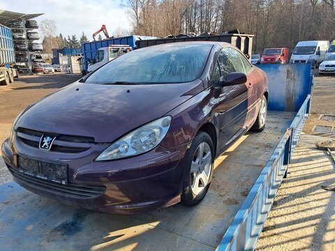 Peugeot 307 CC- 2.0 100kW