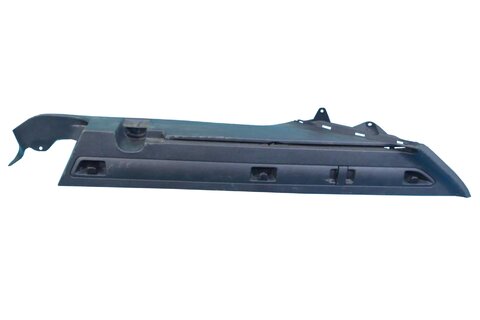 Plast zavazadlového prostoru pravý combi - 3T9867762F9B9