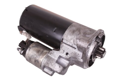 Startér 2,0kw 076911023A