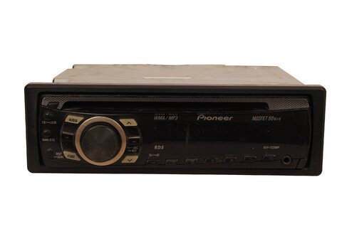 Autorádio CD, AUX,univerzální