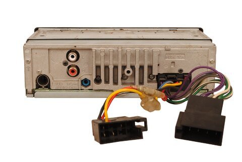 Autorádio  ( WMA, USB, AUX) univerzální