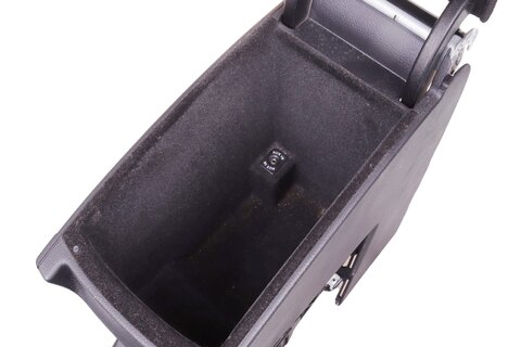 Loketní opěrka pro AUX 3C0864161D