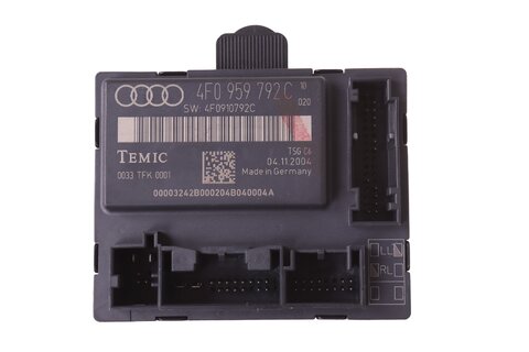 Řídící jednotka dveří přední pravá 4F0959792B