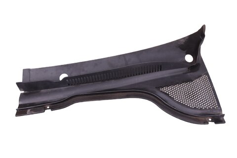 Torpédo - kryt motorku stěračů levá část 3C8819403