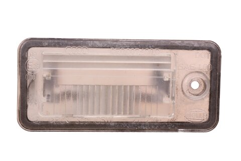 Osvětlení SPZ 8E0943022B