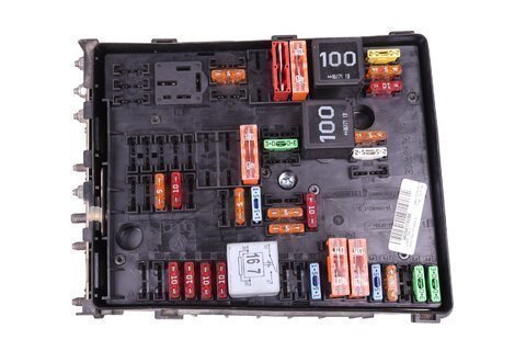 Pojistková skříňka motoru 1K0937124P