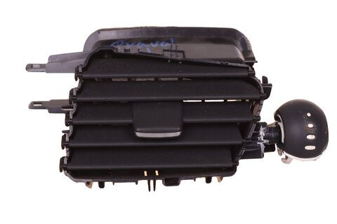 Výdech topení střed pravý 682600031R