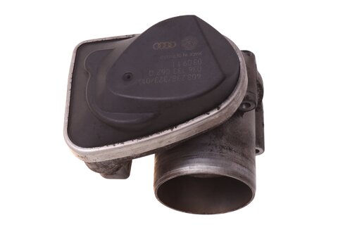 Škrtící klapka 036133062Q