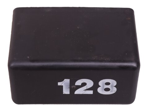 Relé č.128 - 7M0941597