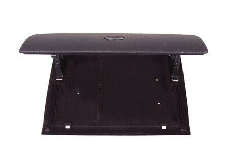 Přihrádka palubní desky černá 2000- YM21-A06010-BDYYEI