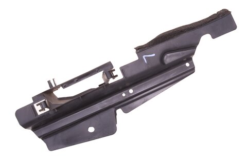 Kryt předního blatníku- levého 6M21-U02477-AD