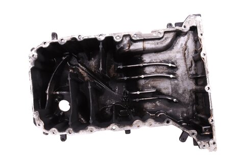 Olejová vana (s otvorem) 070103603M