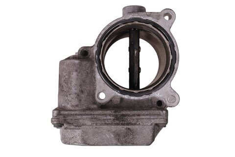 Škrtící klapka 8E0145950J