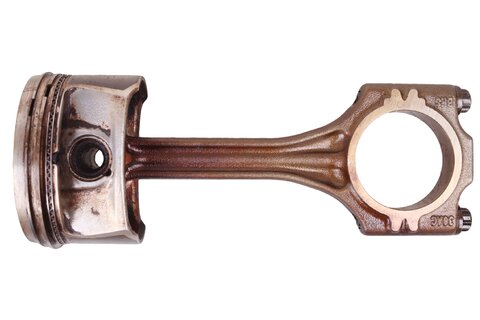 Sada ojnice   píst BMD