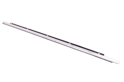 Lišta skla předních dveří levá 8E0853283G