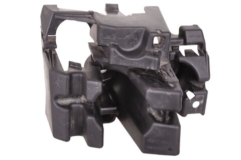 Držák zadního nárazníku levý 7416H5