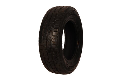 Pneumatika užitková ZIMNÍ 205/70 R15C 106/104R Nexen Winguard WT1 ( 6,5 mm) rok 2021