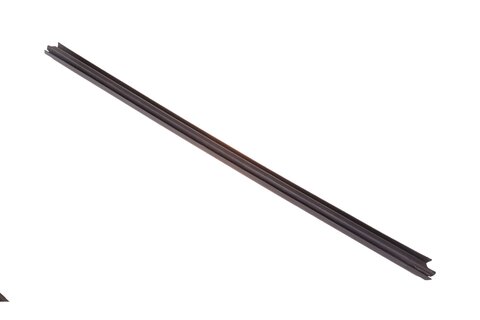 Stírací těsnění okna vnitřní přední pravé 803308190R