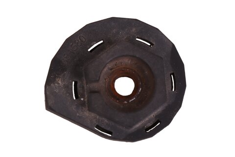 Podložka spodního rámu čelního skla 824948