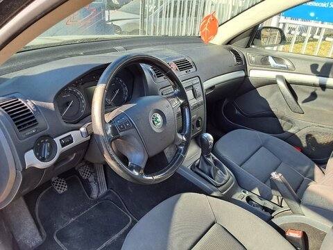 Škoda Octavia II 1.6 75kW