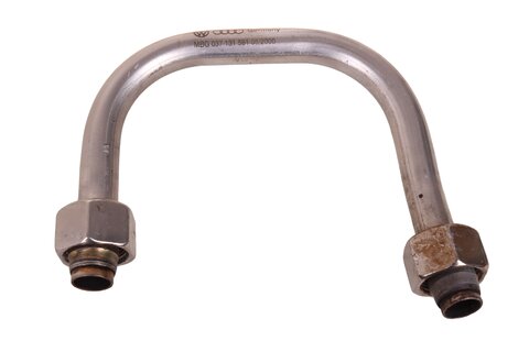 Trubka EGR 037131581