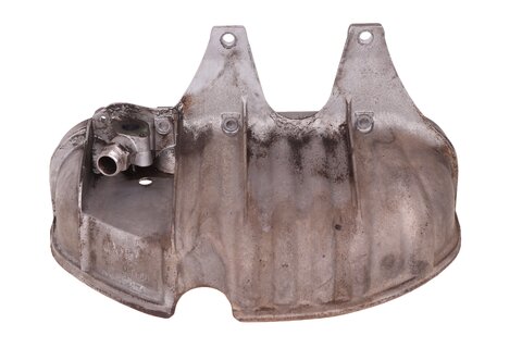 Kryt výfukových svodů 06A133229E