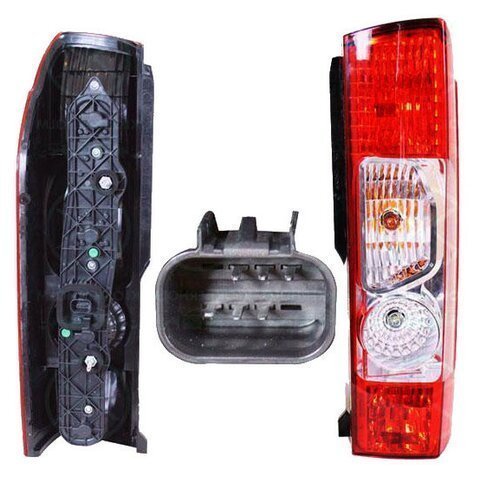 Zadní světlo pravé P komplet (prvovýroba) (pro vozidla do -12/10 nutno použít redukci)