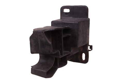 Pravý držák předního nárazníku 620923103R