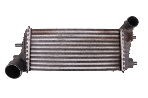 Chladič nasávaného vzduchu - intercooler BV61-9L440-CG