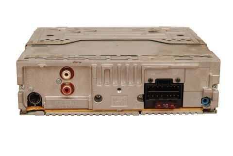 Autorádio s CD univerzální