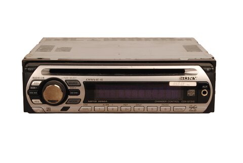 Autorádio CD, AUX, CHARGER univerzální