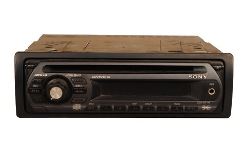 Autorádio CD, AUX, CHARGER univerzální