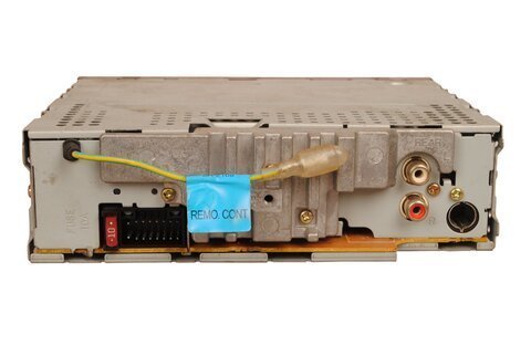 Autorádio s CD univerzální