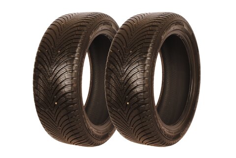 Sada 2 pneumatik CELOROČNÍ 185/60 R14 82H KUMHO Solus 4S HA32 (6,5 mm) rok 2021