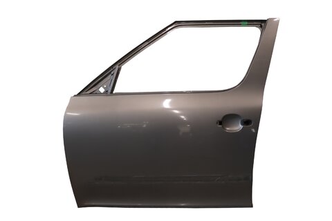 Dveře přední levé 5L0831055
