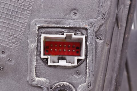 Zpětné zrcátko el. vyhřívané, s blikačem, čidlem, mrtvý úhel pravé lakovací BM51-17682-UK