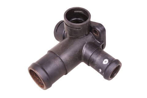 Příruba chladiva 068121132